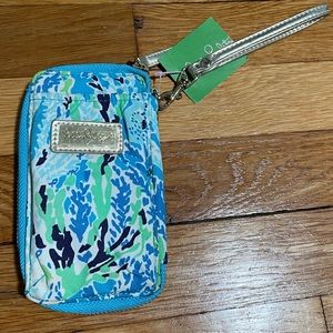 Wristlet let’s cha cha shortly blue